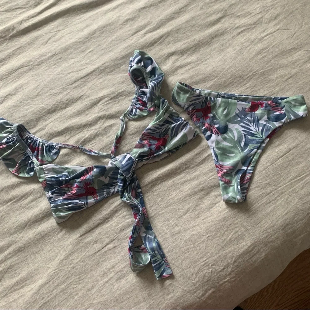 Tropical Print Ruffle Bikini - Picture 2 of 7